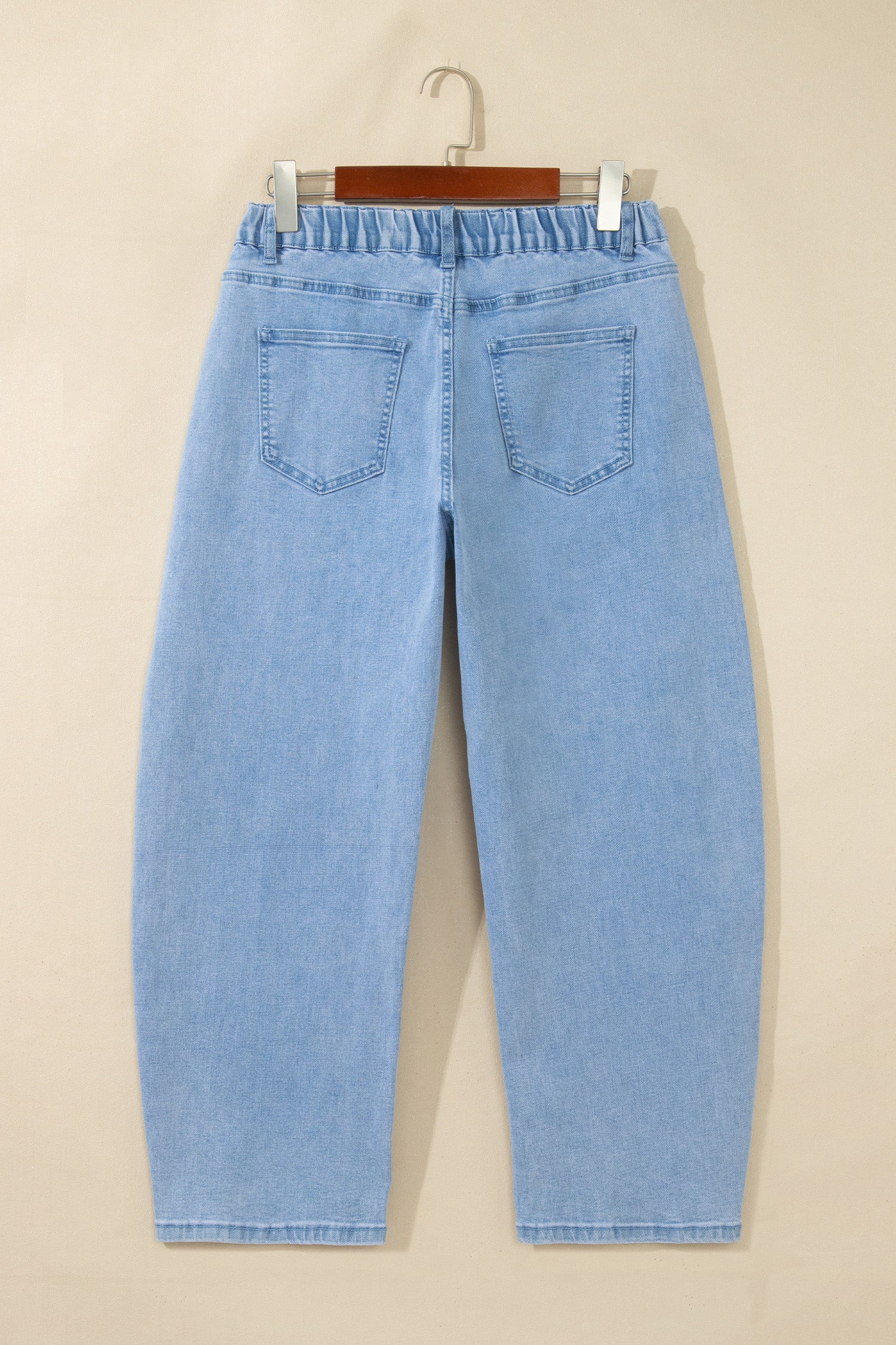 Beau Blue Solid Color Square Patch Pocket Ankle-length Barrel Jeans