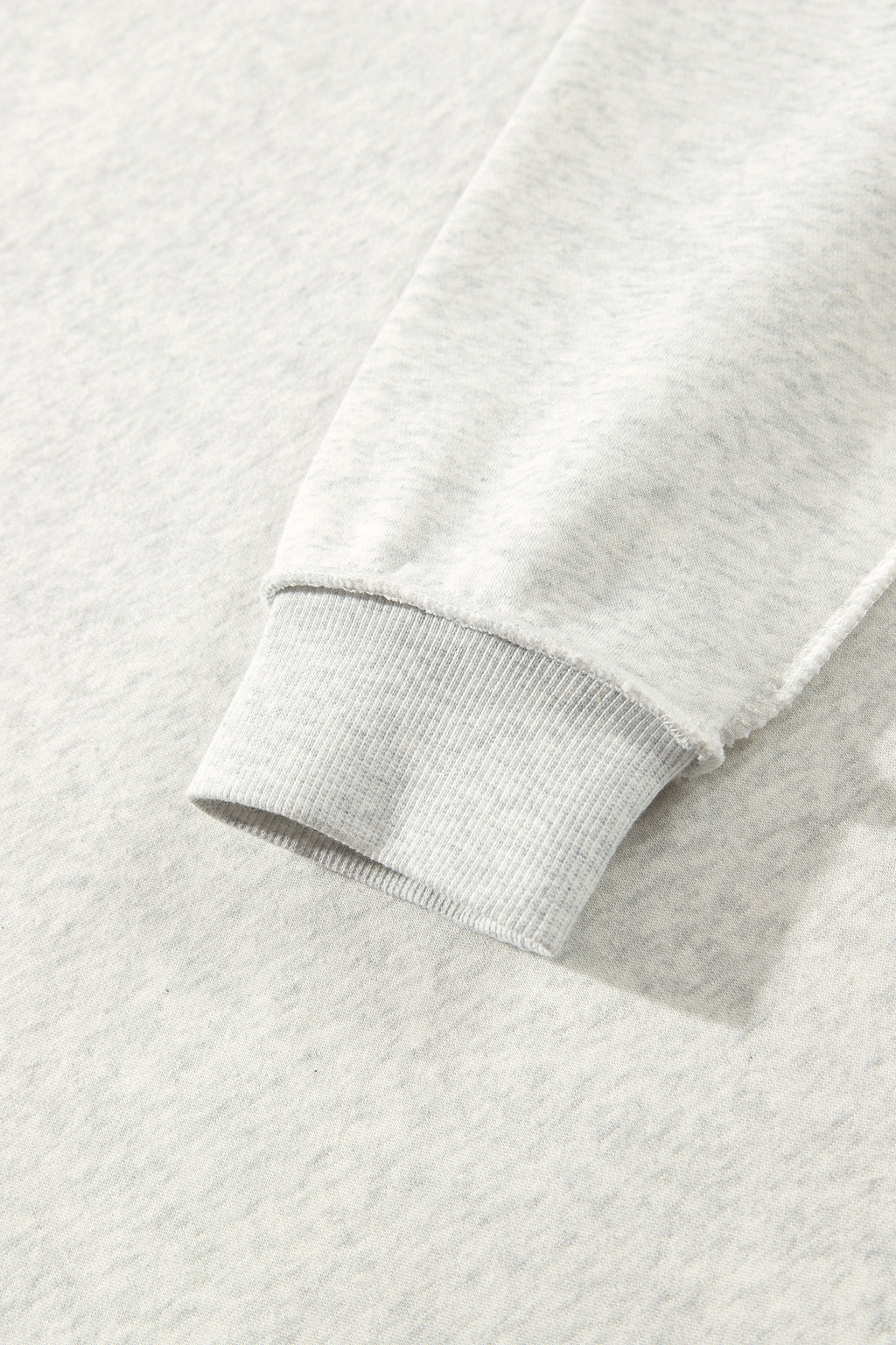 MERRY Embroidered Mockneck
